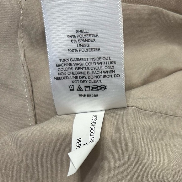 *NWT* Express Metallic Muted Gold Button Front Halter Vest, Size Large - Picture 12 of 12